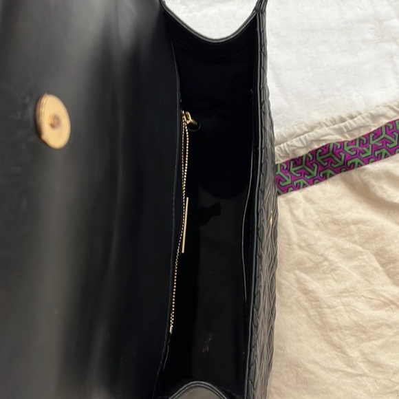 FLEMING CONVERTIBLE SHOULDER BAG - Picture 6 of 12